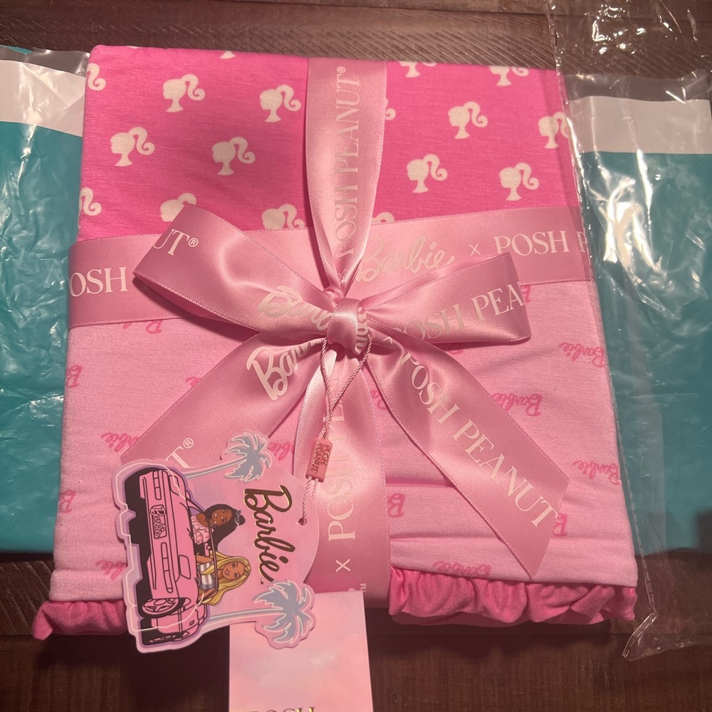 Posh Peanut Pastel Barbie Luxette